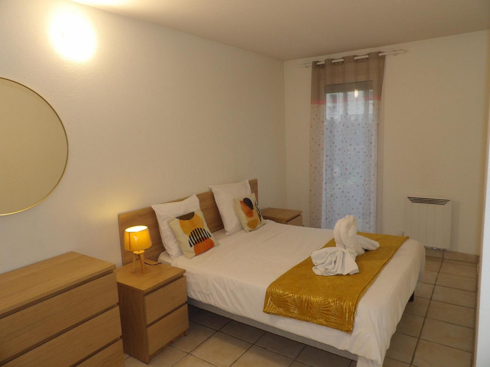 Le Cosy Wiener *Paris*Gare A 300 M*Disneyland* Champs-Sur-Marne Exterior foto